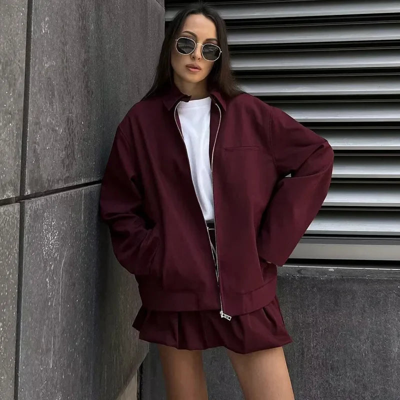 Women's Cropped Bomber Jacket with Long Sleeves and Modern Tailored Fit